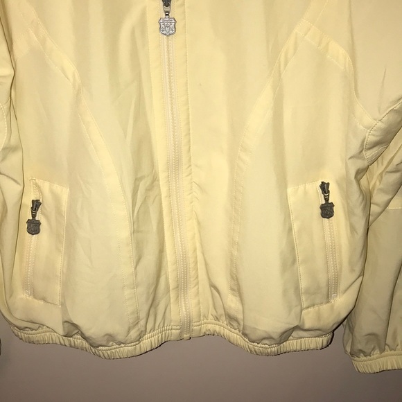 Mens light weight jacket. - Picture 4 of 11